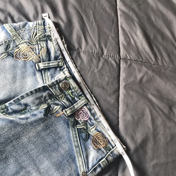 Flare Jeans - Picture 12 of 12